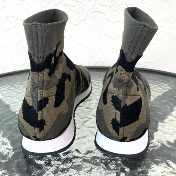 Prada authentic camo sock sneakers size 37 us 7.5 - Picture 5 of 7